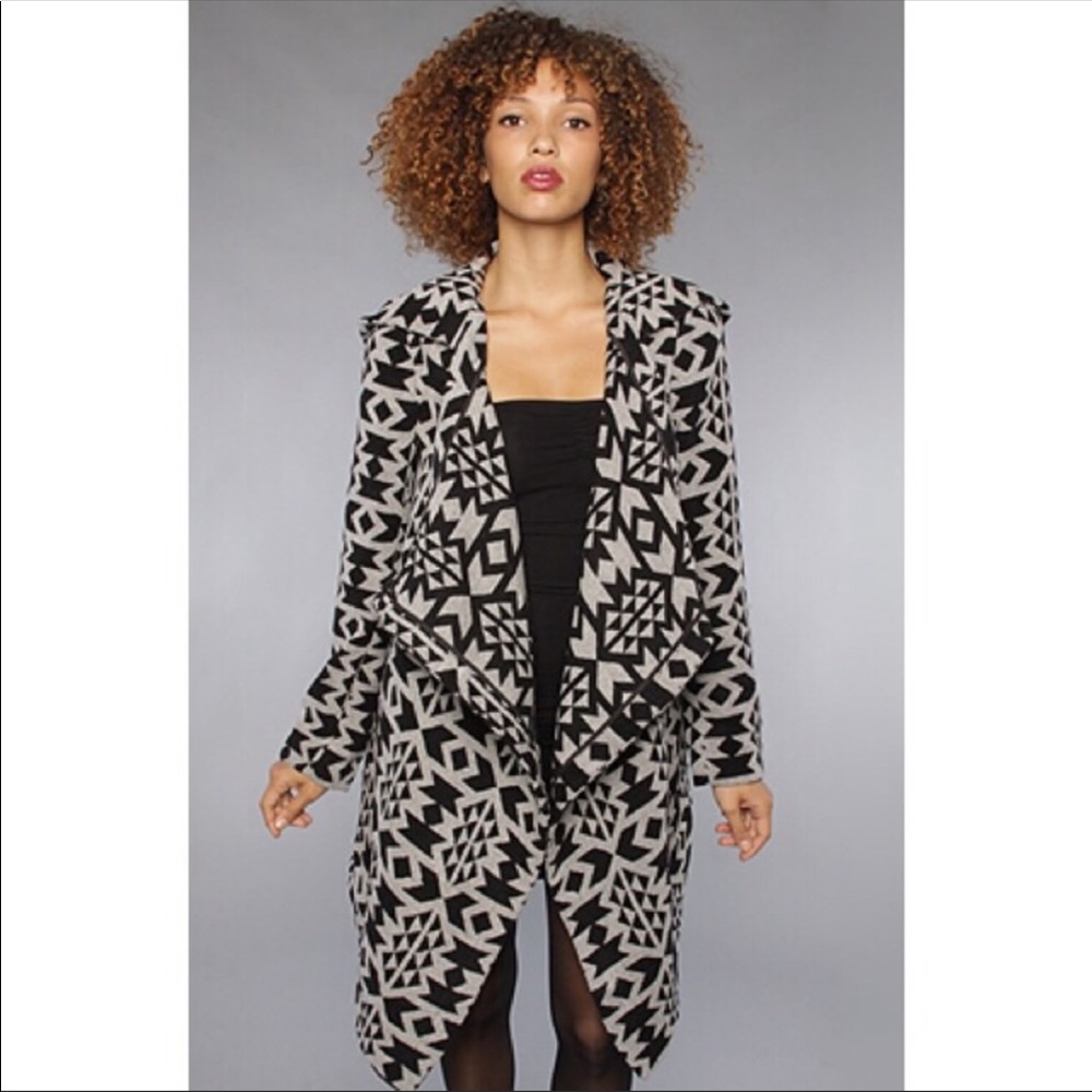 BB Dakota Tribal Print Hooded Coat